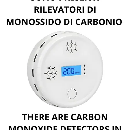 Soleya With Climate And Parking In Casa vacanze