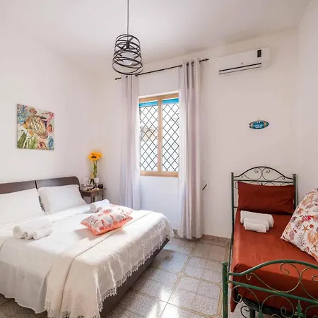 Casa vacanze Soleya With Climate And Parking In *