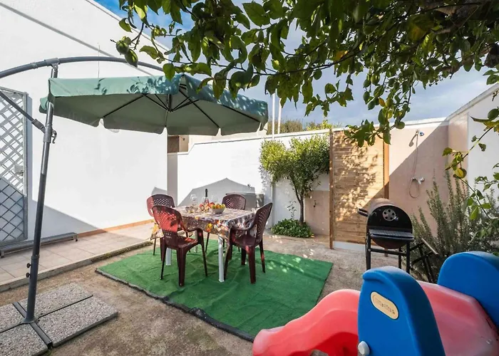 Soleya With Climate And Parking In Vakantiehuis Torre Lapillo